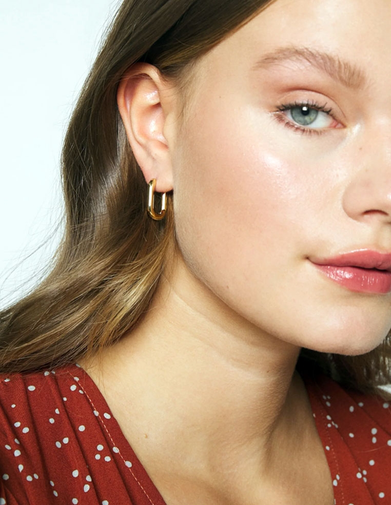 boucles d'oreilles créole ovale et dorée