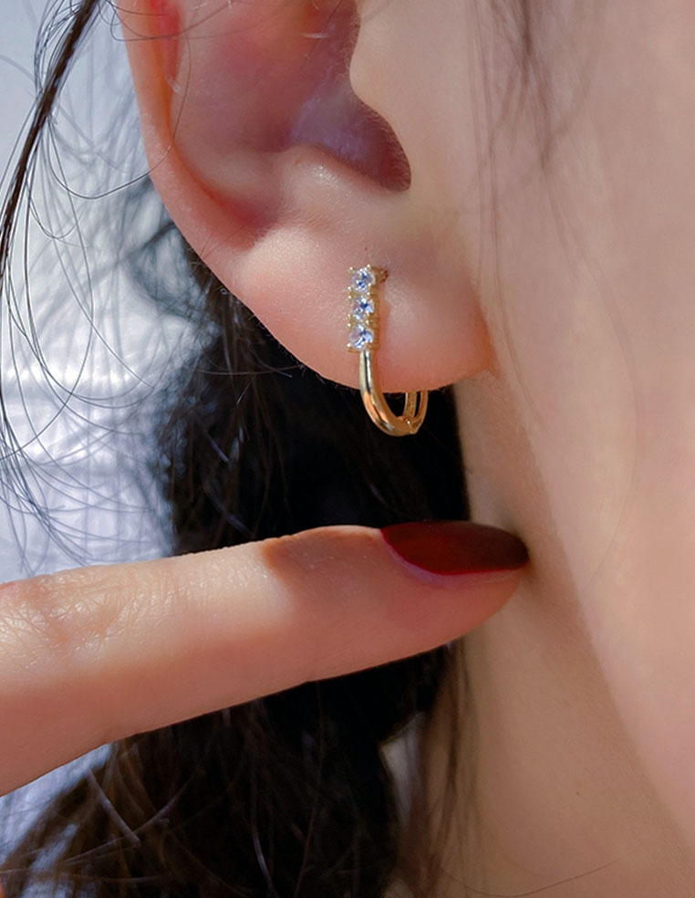 Boucle d'oreille piercing PASCALINE Boucle d'oreille piercing PASCALINE