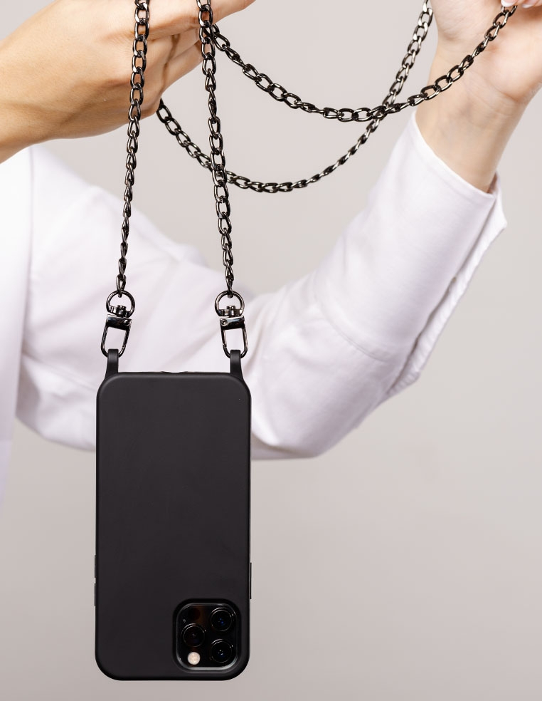 chaine bandoulière en métal pour iphone avec anneau
