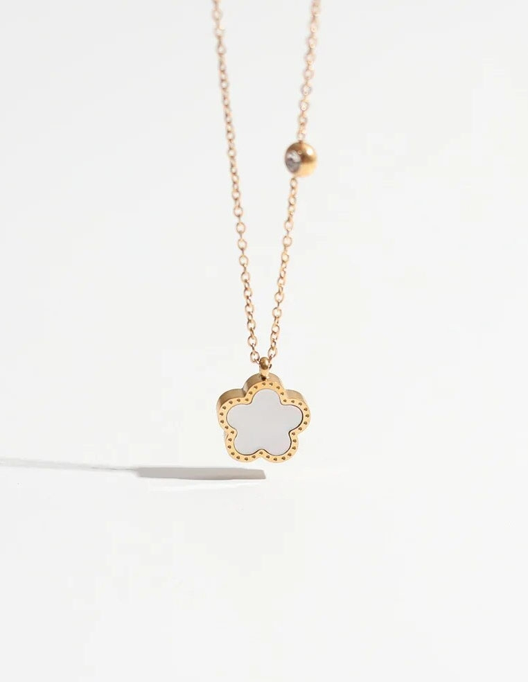 Collier trèfle alhambra femme 2