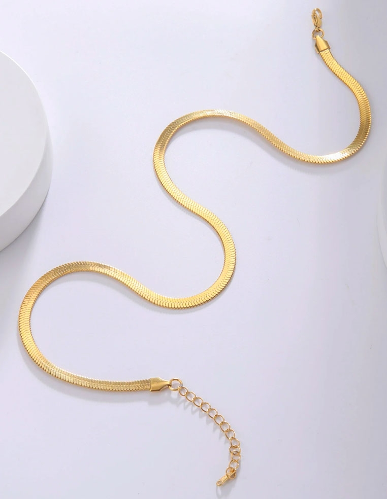 chaine a maille chevron dorée bijou pour femme ras du cou chaine a maille chevron dorée bijou pour femme ras du cou