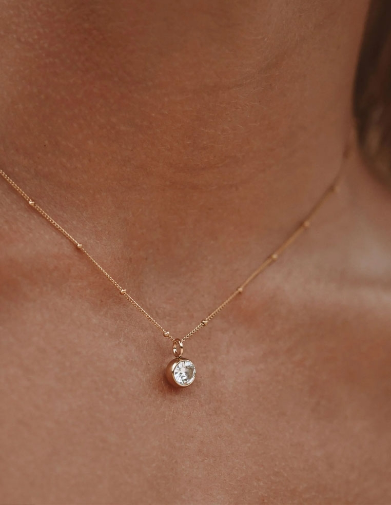 collier chaine et pendentif pierre de naissance collier chaine et pendentif pierre de naissance