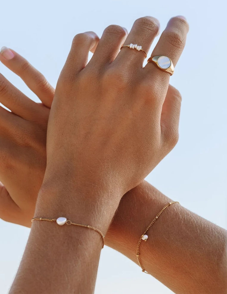 Bague dorée mini perles d'eau douce pour femme Bague dorée mini perles d'eau douce pour femme