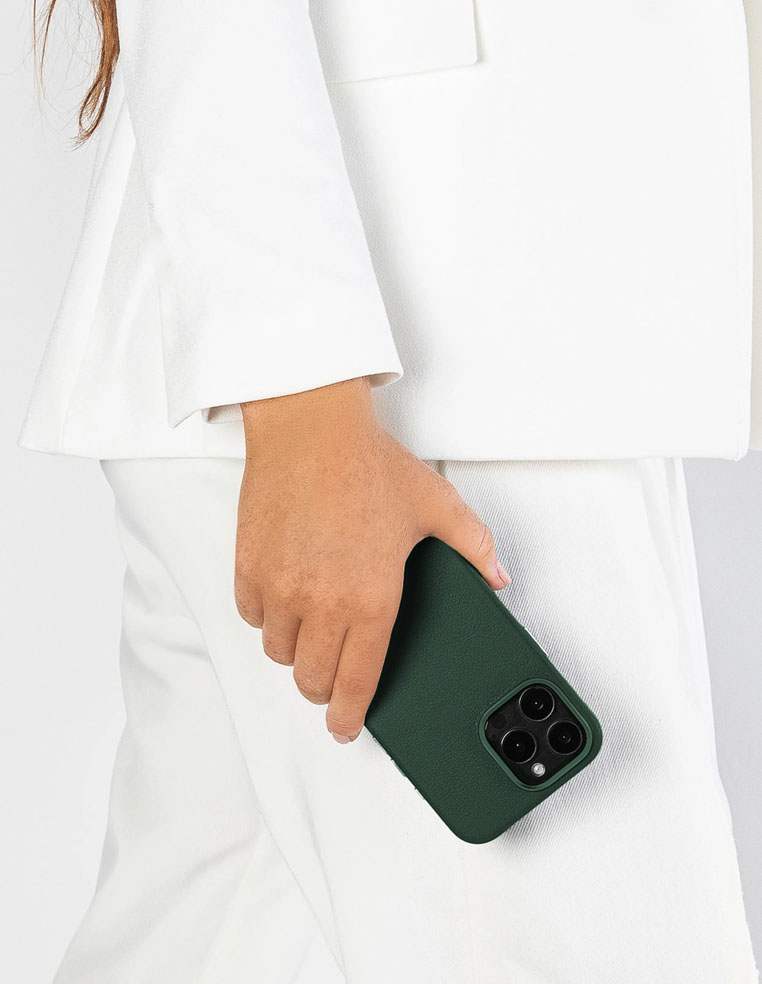 coque iphone en cuir vert sapin