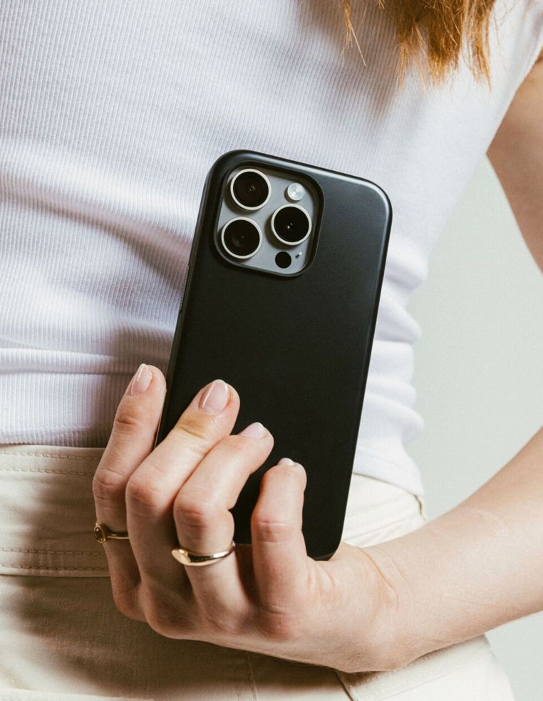 Coque en cuir noir pour iPhone 18 Pro - 18 Pro Max - 17 Pro - 17 Pro Max 2