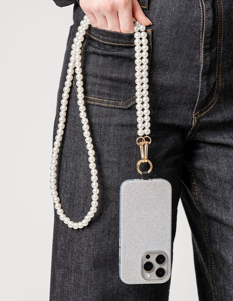 coque paillette glitter pour iPhone 1§ Pro Max et chaine perles nacre