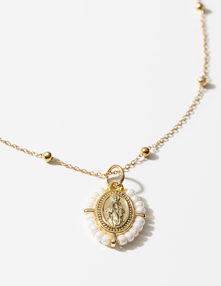 Collier pendentif médaillon vierge marie santa maria porte bonheur blanc MADONE Collier pendentif médaillon vierge marie santa maria porte bonheur blanc MADONE
