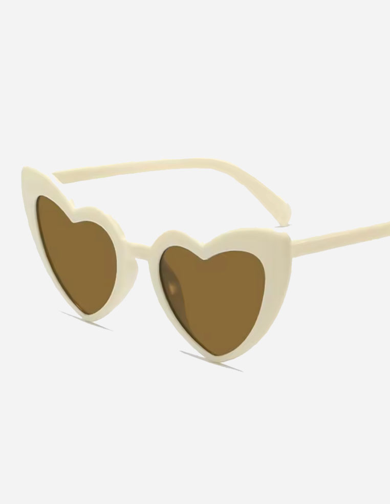Lunettes de soleil en forme de cœur pour femme mariage evjf couleur beige creme Lunettes de soleil en forme de cœur pour femme mariage evjf couleur beige creme