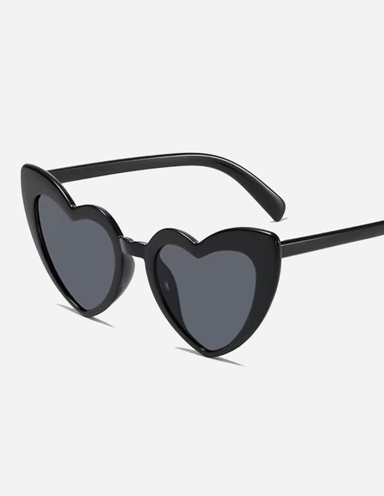 Lunettes de soleil en forme de cœur pour femme mariage evjf couleur noire
