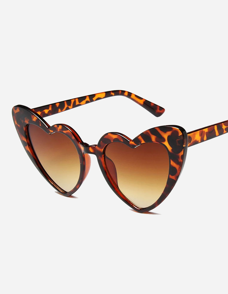 Lunettes de soleil en forme de cœur pour femme mariage evjf couleur écaille marron Lunettes de soleil en forme de cœur pour femme mariage evjf couleur écaille marron