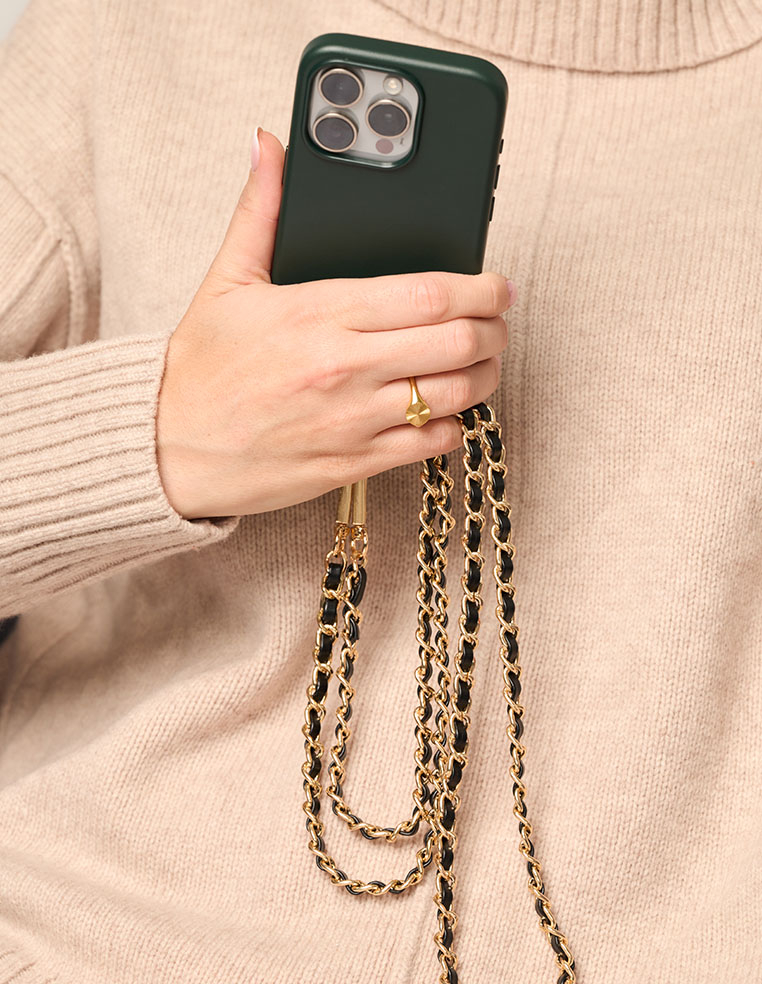 Coque iPhone 16 Pro Max en cuir vert intense pour femme