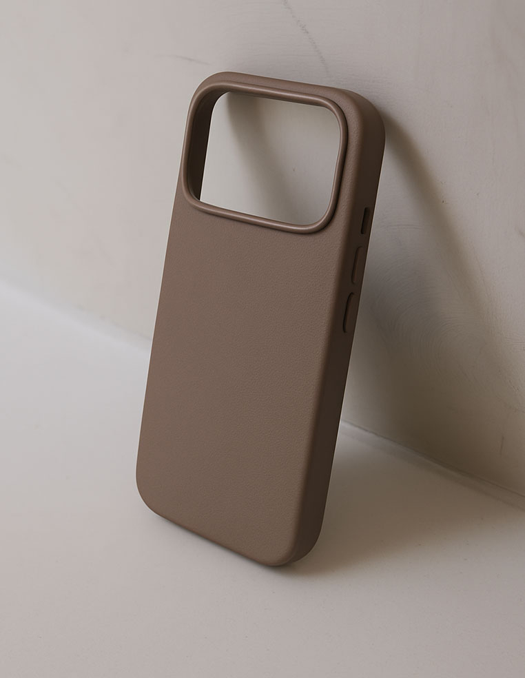 Coque iPhone 16 Pro Max en cuir noir