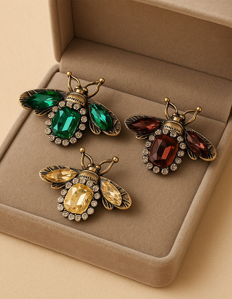 Broches dorées pour femme en forme d'abeille