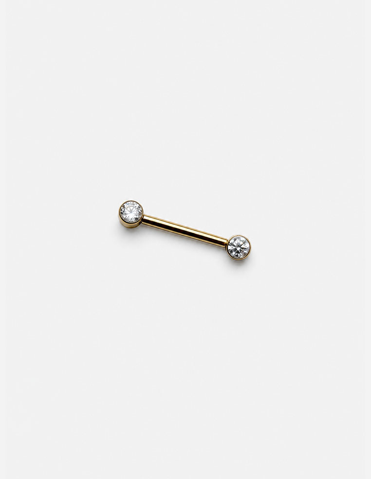 Piercing de poitrine pour femme